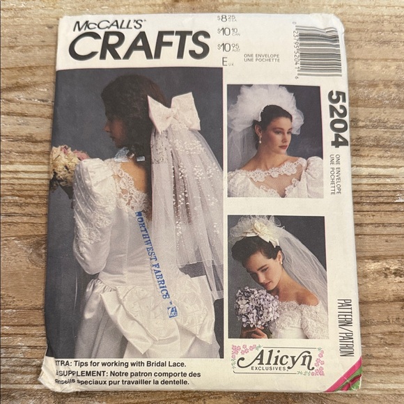 Vintage McCall's Crafts Bridal Lace Alicyn Exclusives Uncut Sewing Pattern 5204 - Picture 1 of 3